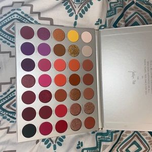 Morphe Jaclyn Hill Volume II Eyeshadow Pallet